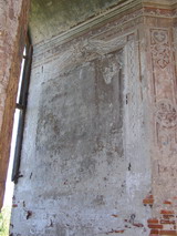 Остатки росписи в колокольне урочища Аргуново